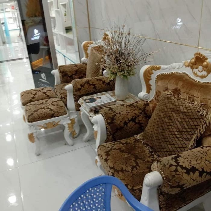  Chất liệu vải luôn dễ vướng bẩn nhất trong các loại